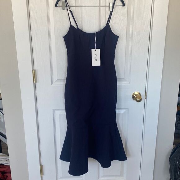 Likely Prina Navy Blue Mermaid Cocktail Dress Size 2 NWT - Picture 3 of 6